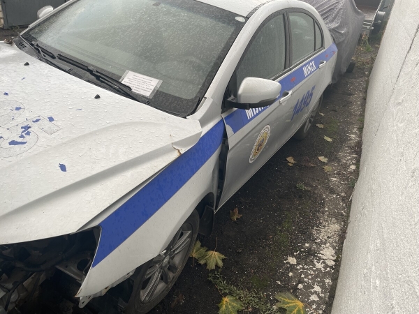 МВД продает аварийные Geely Emgrand 7 из Минска. За сколько предлагают машины?