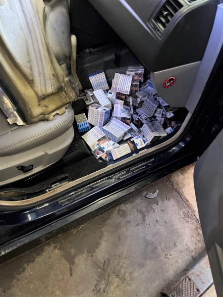 Контрабандисты думали, что успешно перевезли сигареты через границу. Как вдруг их остановили