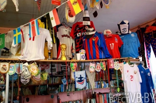 На первой неделе нового года мир прощался с легендой – в последний путь проводили Пеле. Каким останется его след в Бресте?