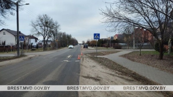В Пинске фура сбила мужчину, а в Бресте Mercedes - пенсионерку