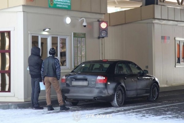 Местный сбор за пересечение границы ввели вновь. Куда уходят деньги