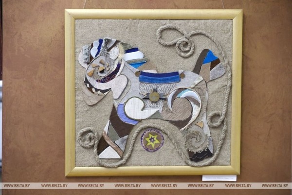 Выставка «Песні зямлі маёй» открылась в Бресте