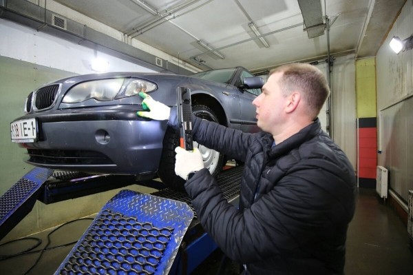 «Продавец сказал, что я счастливчик». Житель Брестской области о владении неприхотливым BMW Е46 2002 г. в.