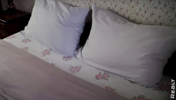 Две веранды и пять печей. Семья отремонтировала родительский дом в Брестской области и превратила его в уютную усадьбу