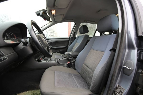 «Продавец сказал, что я счастливчик». Житель Брестской области о владении неприхотливым BMW Е46 2002 г. в.