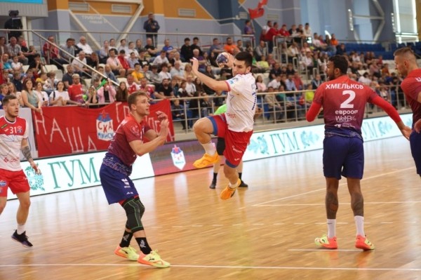 Гандболисты клуба «Мешков Брест» с победы стартовали в финальной серии плей-офф чемпионата Беларуси