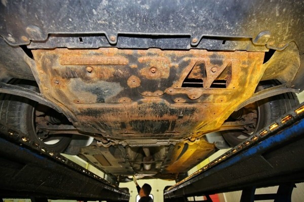 «Брал новым у дилера в 2009 году». Белорус показал VW Jetta 1.9 TDI, который до сих пор обслуживает у «официалов»