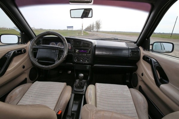 «Покраска обошлась в $3 200». В Беларуси нашли редкий VW Passat VR6 (B4)