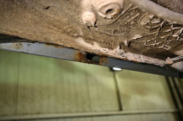 «Брал новым у дилера в 2009 году». Белорус показал VW Jetta 1.9 TDI, который до сих пор обслуживает у «официалов»