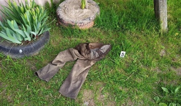 Версия о пале травы не подтвердилась. Следователи установили, что пенсионерку поджог сожитель