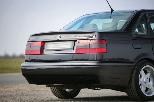 «Покраска обошлась в $3 200». В Беларуси нашли редкий VW Passat VR6 (B4)