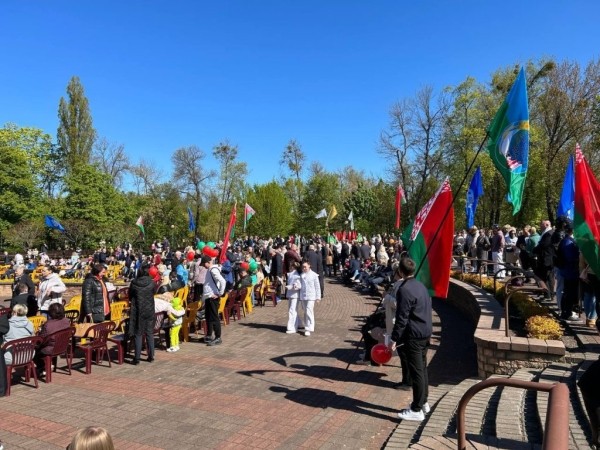 В парке культуры и отдыха чествовали победителей конкурса профессионального мастерства «Умельцы Брестчины»