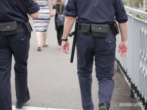 Только после личного досмотра: МВД о пропуске людей на мероприятия 9 Мая