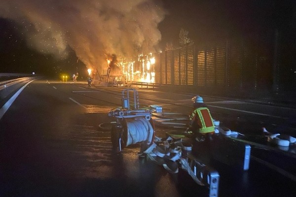 В Баварии сгорел грузовик под управлением белоруса