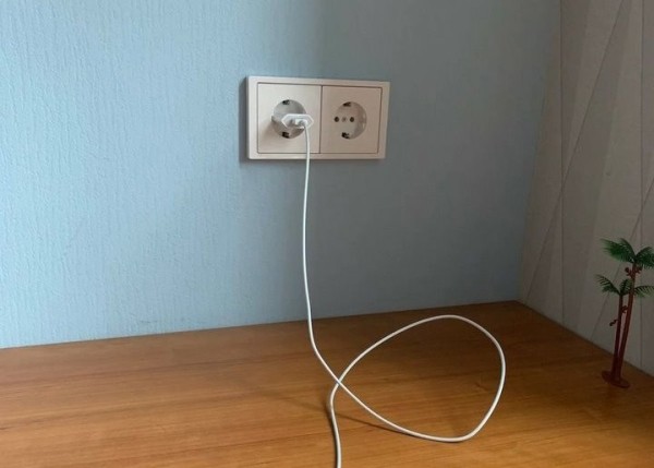 В России школьник погиб из-за удара током от провода для зарядки iPhone