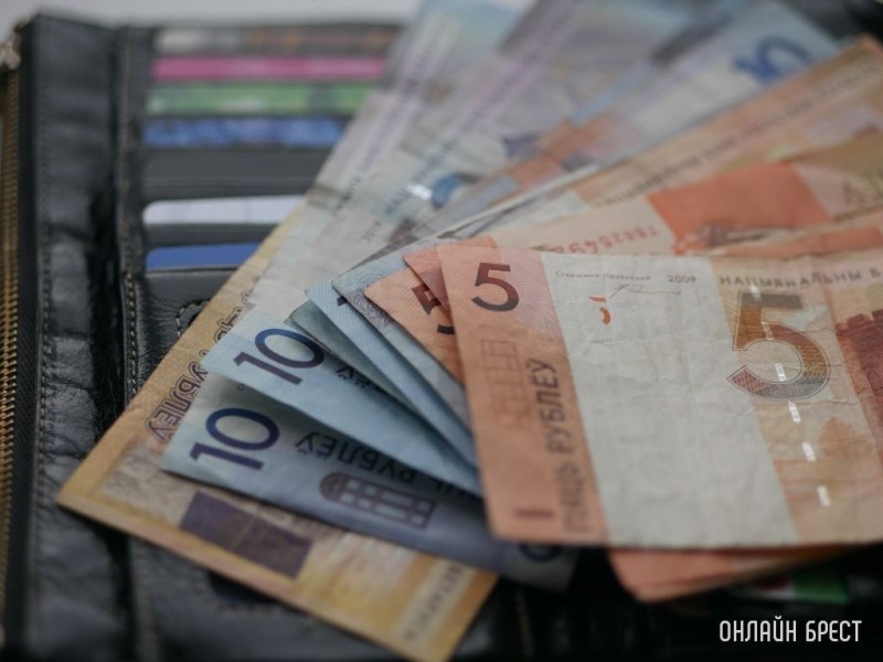 Новшество по выплате пенсий и пособий вступит в силу с 1 июля. Что нужно знать?