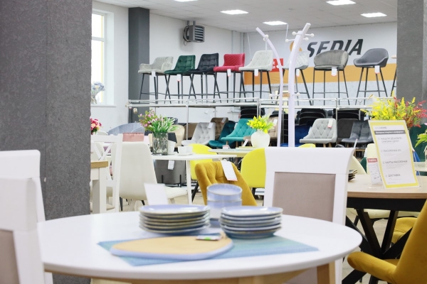 Большой выбор уцененных товаров для дома c выгодой до 70% в дискаунтере мебели «AksHome» на Вычулках!