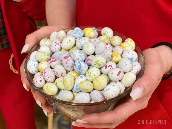 На эту Пасху ваш праздничный стол не будет прежним с тематическими сладостями от фабрики «Красный пищевик»