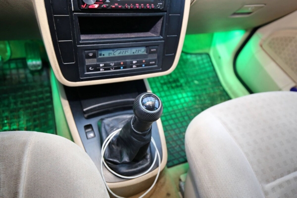 «Если отвезти машину на детейлинг, будет совсем лялечка!» Белорус о VW Sharan, который 13 лет находится в одних руках