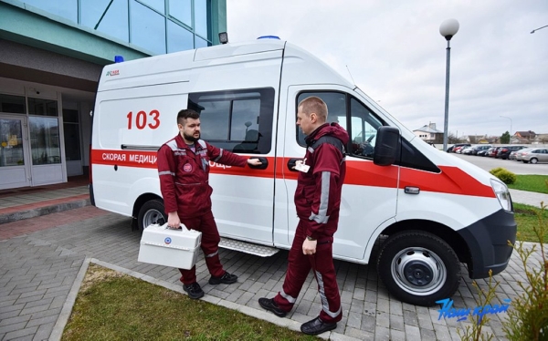 Парк автомобилей скорой помощи пополнился в Барановичах