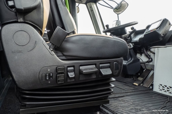 Первый белорусский электрогрузовик испытывают в работе. Как он выглядит