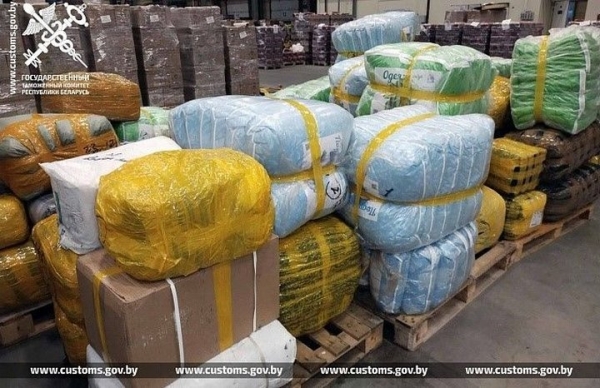 По дороге из Москвы в Брест сотрудники таможни пресекли незаконный ввоз товара более чем на 100 тысяч рублей