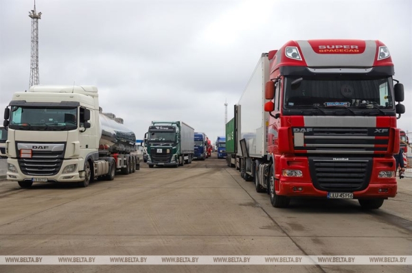 ГТК: ожидание въезда через «Козловичи» польских перевозчиков затянулось до шести дней