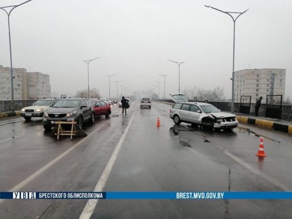 ДТП с участием нескольких автомобилей произошло в Бресте