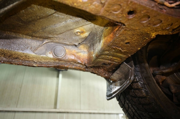 «Если отвезти машину на детейлинг, будет совсем лялечка!» Белорус о VW Sharan, который 13 лет находится в одних руках