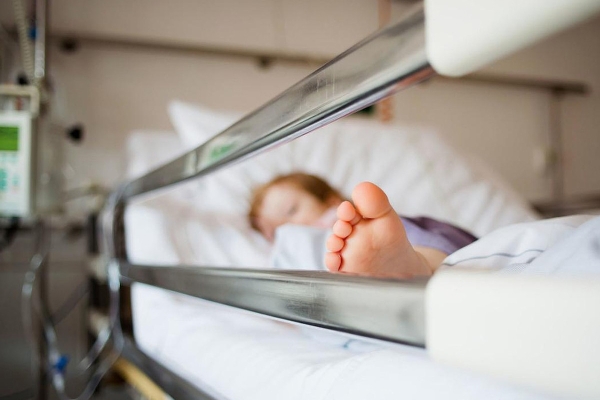 В Барановичах семилетний мальчик попал в больницу после удара током. Помощь при ударе током