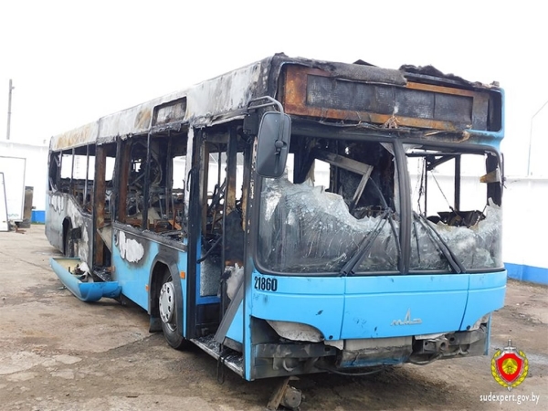 Как наказали водителя, угнавшего автобус, который потом сгорел в Барановичах