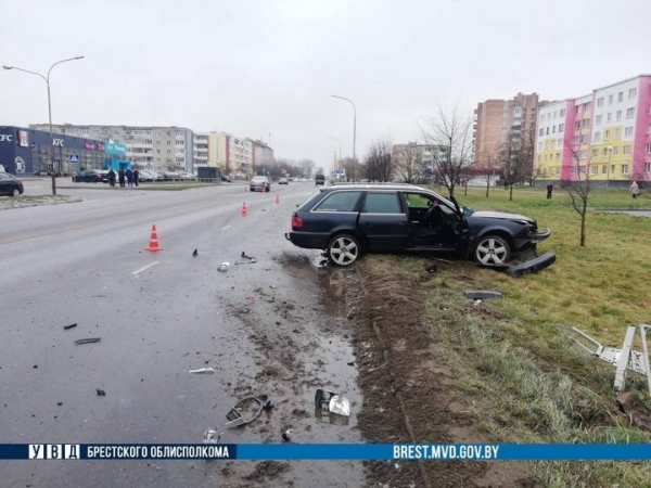 В ГАИ рассказали подробности ДТП в Кобрине
