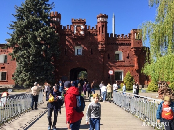 Какие мероприятия пройдут в Бресте ко Дню защитников Отечества