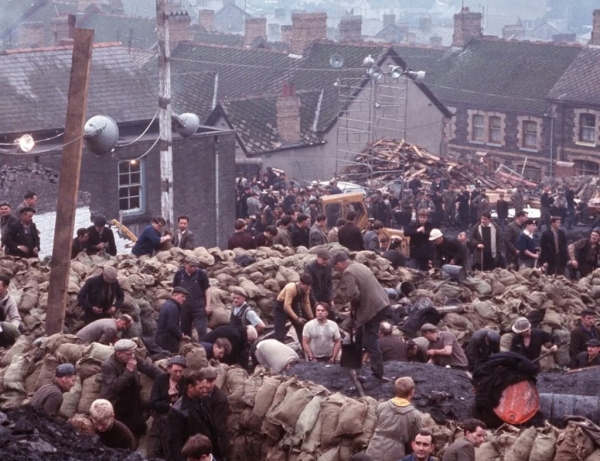 Эта трагедия унесла жизни 116 школьников. Никто так и не был наказан