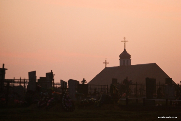 Ударила чужого ребенка, разбила лобовое стекло. Истории белорусов, которые не контролируют себя