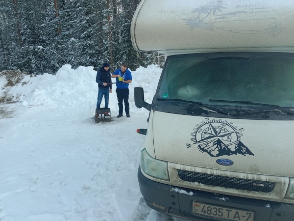 «На всю дорогу — 400 литров топлива». Белорус проехал на кемпере по России и рассказал о впечатлениях