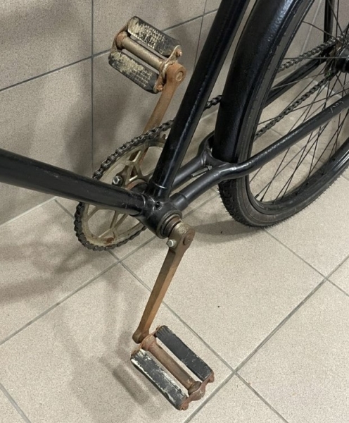 $1800 долларов за 90-летний велосипед? В Польше продают раритет белорусского производства